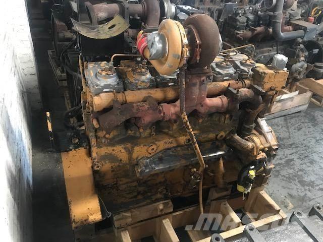 Komatsu S6D125-1 エンジン