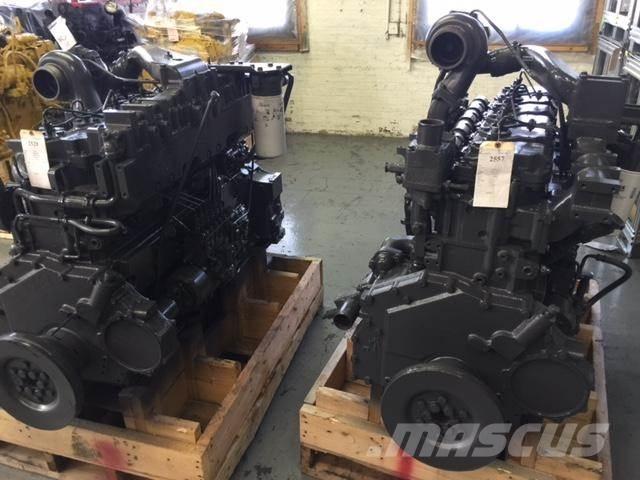 Komatsu S6D125-1 エンジン