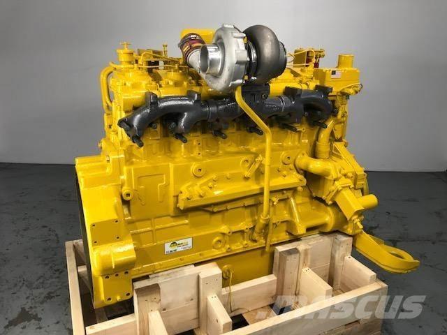 Komatsu SA6D125-2 エンジン