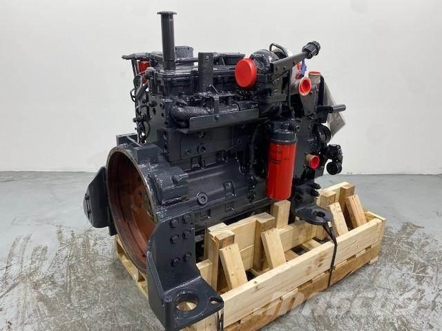Komatsu SAA6D114E-3 エンジン
