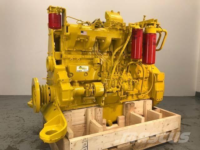 Komatsu SAA6D125E-2 エンジン