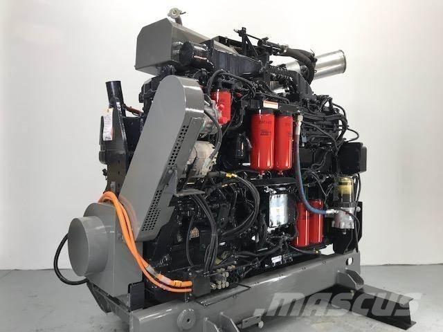 Komatsu SAA6D170E-3 エンジン