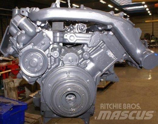 Mercedes-Benz OM442 エンジン