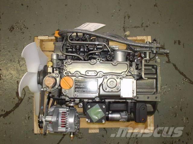 Yanmar 3TNV70-ASA エンジン