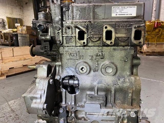 Yanmar 3TNV88-BDSA エンジン