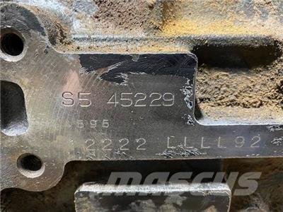 Yanmar 4TNV98-YTBL エンジン
