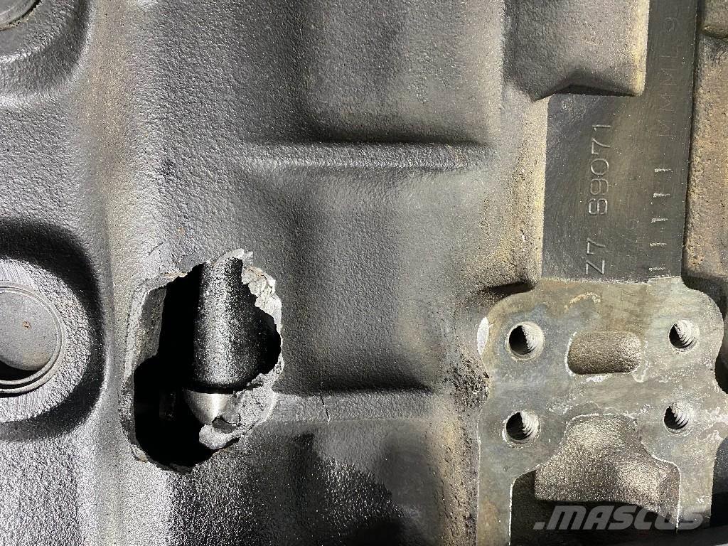 Yanmar 4TNV98T-ZXWTB エンジン