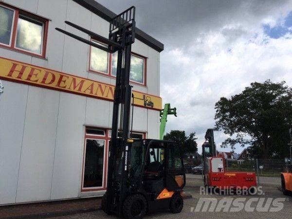 Doosan D30S-7 ディーゼル・軽油