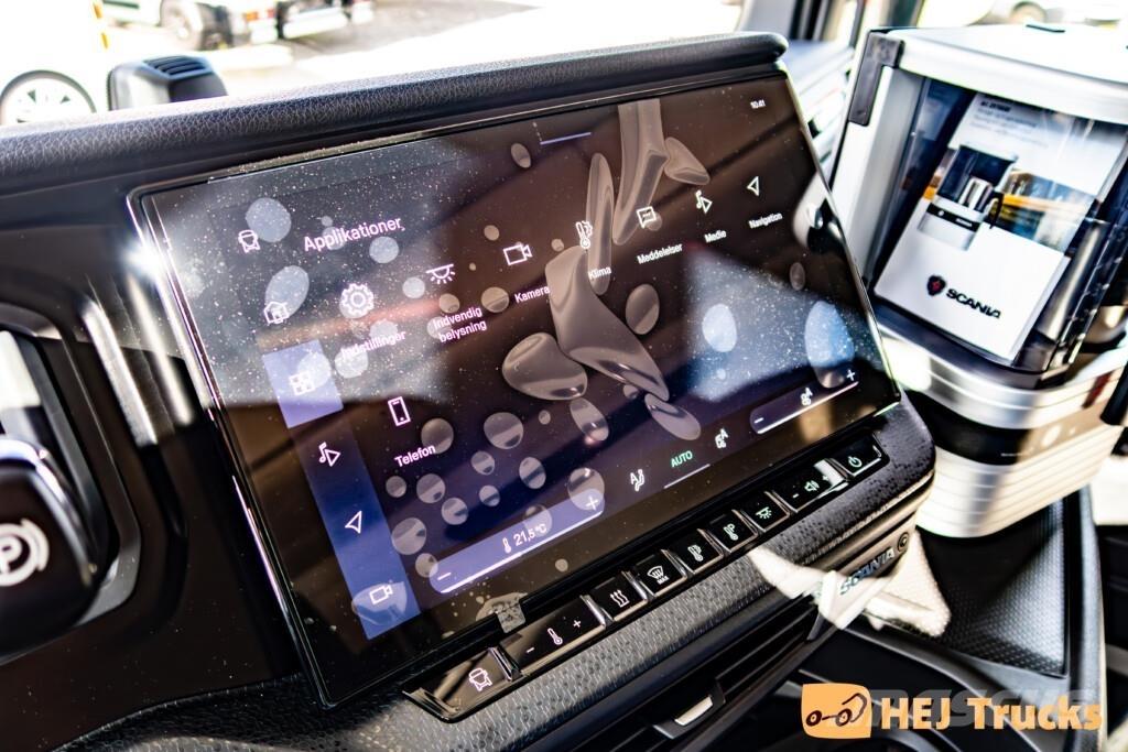 Scania R530 A6x2NB 中古トラクターヘッド | トレーラーヘッド