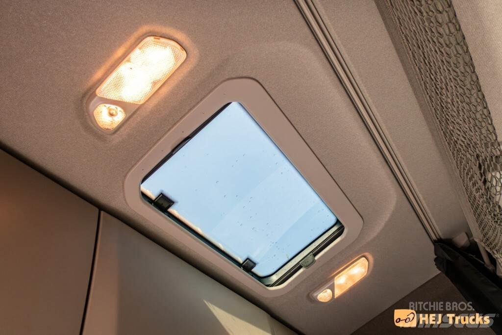 Scania R660 A6x2NB 中古トラクターヘッド | トレーラーヘッド