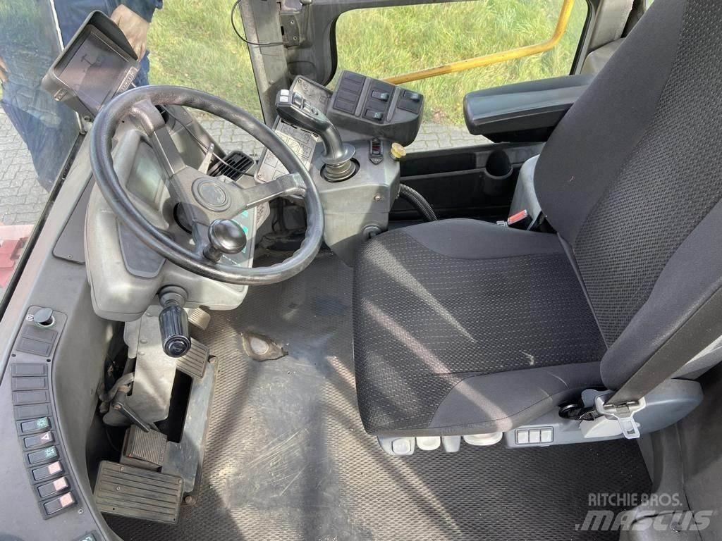 Kalmar DRF100-54S6 リーチスタッカー