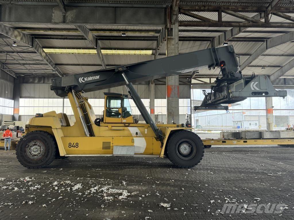 Kalmar DRF450-70S5X リーチスタッカー