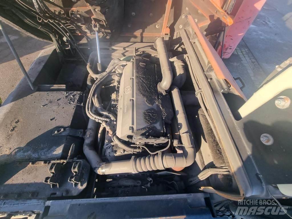 Mafi MT36 4x4DL ターミナルトラクター