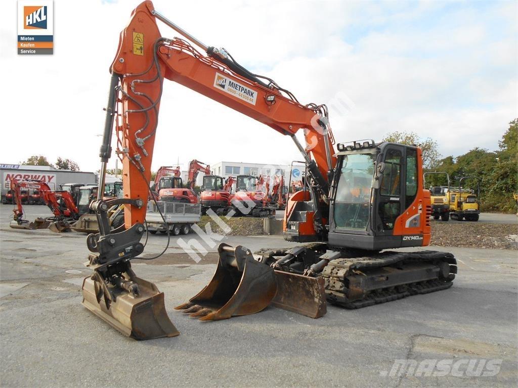 Doosan DX 140 LCR-5 大型油圧ショベル12t以上（パワーショベル・ユンボ）