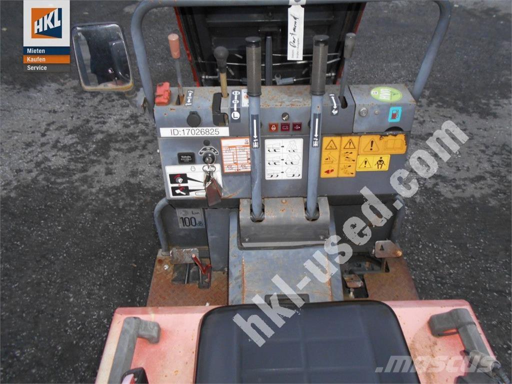 Kubota KC 100 HD サイト　ダンプ