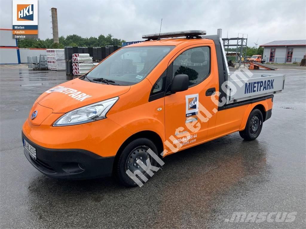 Nissan e-NV200 パネルバン