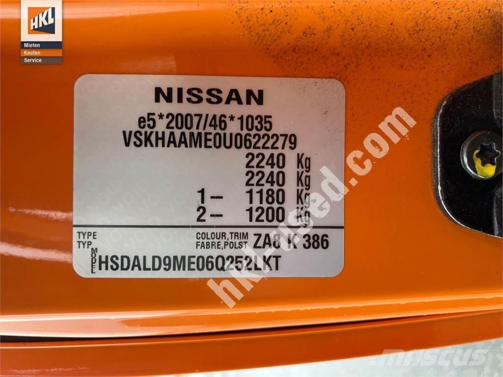 Nissan e-NV200 パネルバン