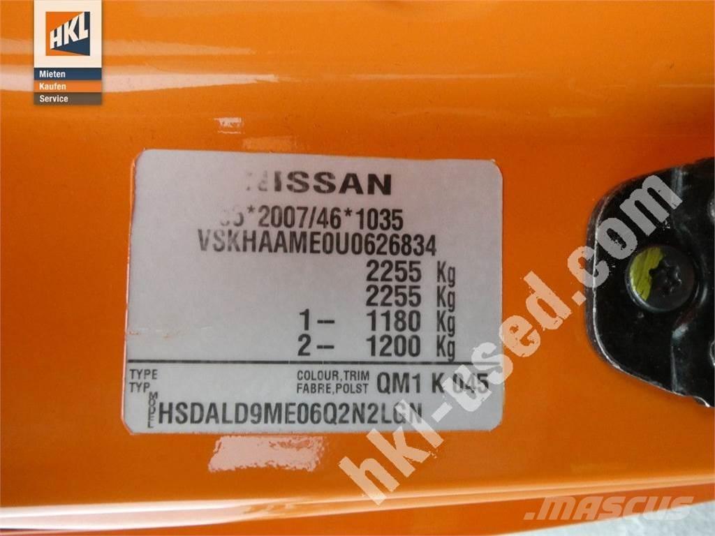 Nissan e-NV200 パネルバン
