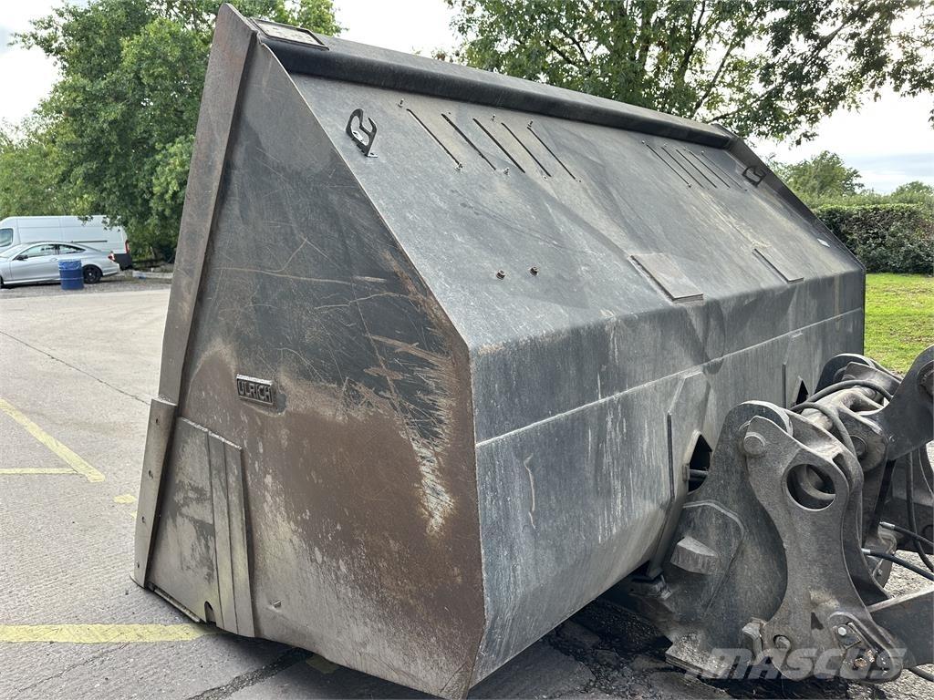 Ulrich Hitip bucket フロントローダーとディガー