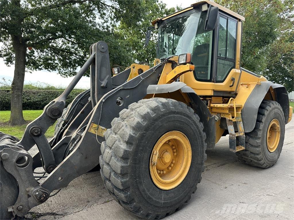 Volvo L120F ホイールローダー・タイヤショベル