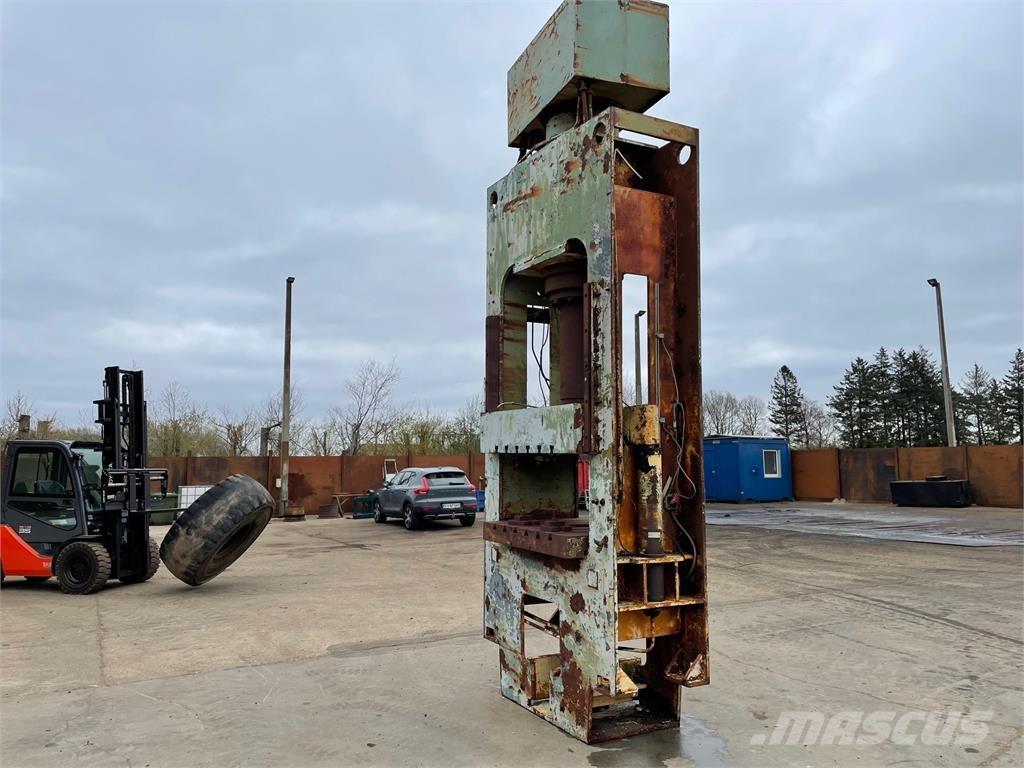  300 ton hydr. presser その他部品