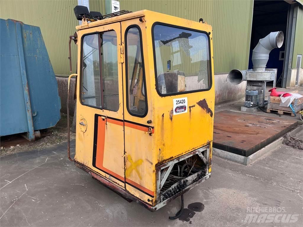 Åkerman H10B Førerhus その他部品