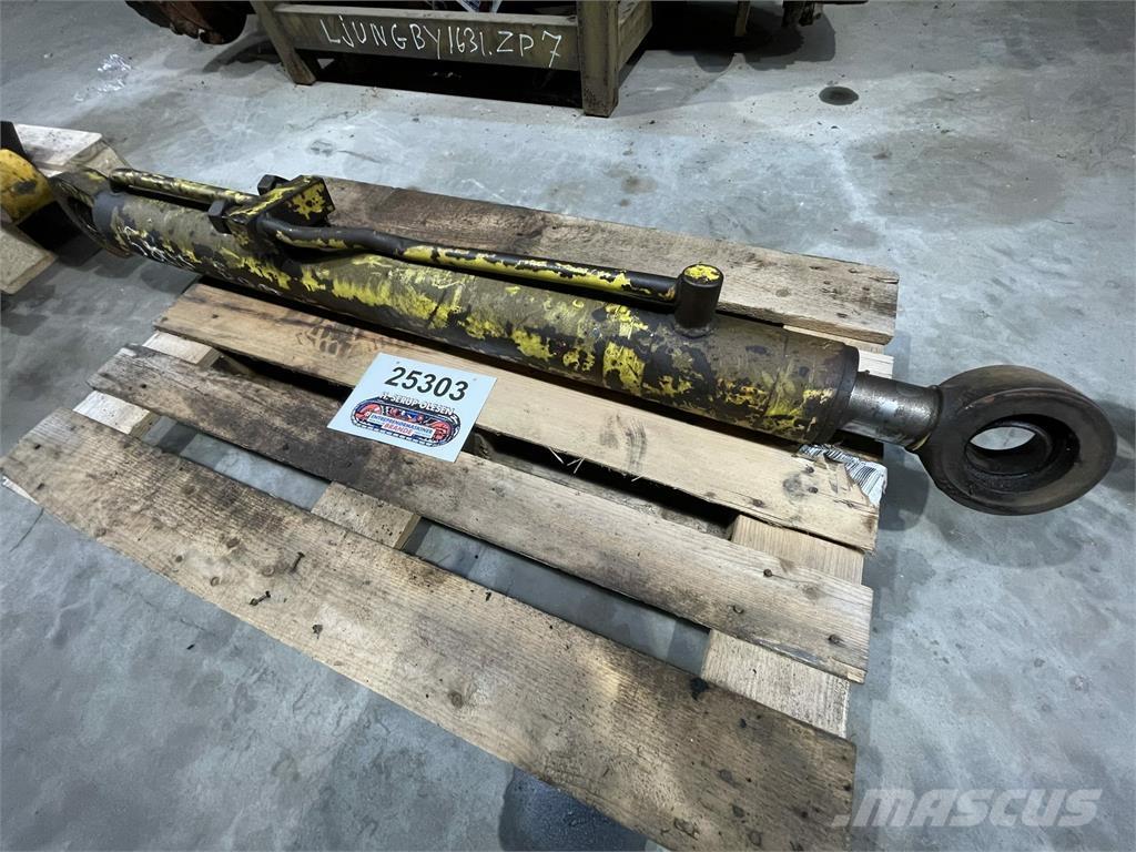  Armcylinder ex. Hymac 580C 油圧機