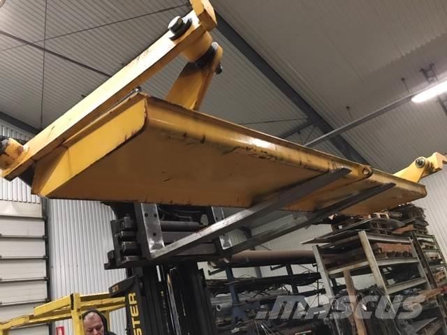  Bagsmæk ex. Volvo A25C 6x6 その他部品