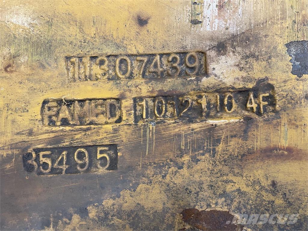  Ballastklods ex. Volvo L35B その他部品