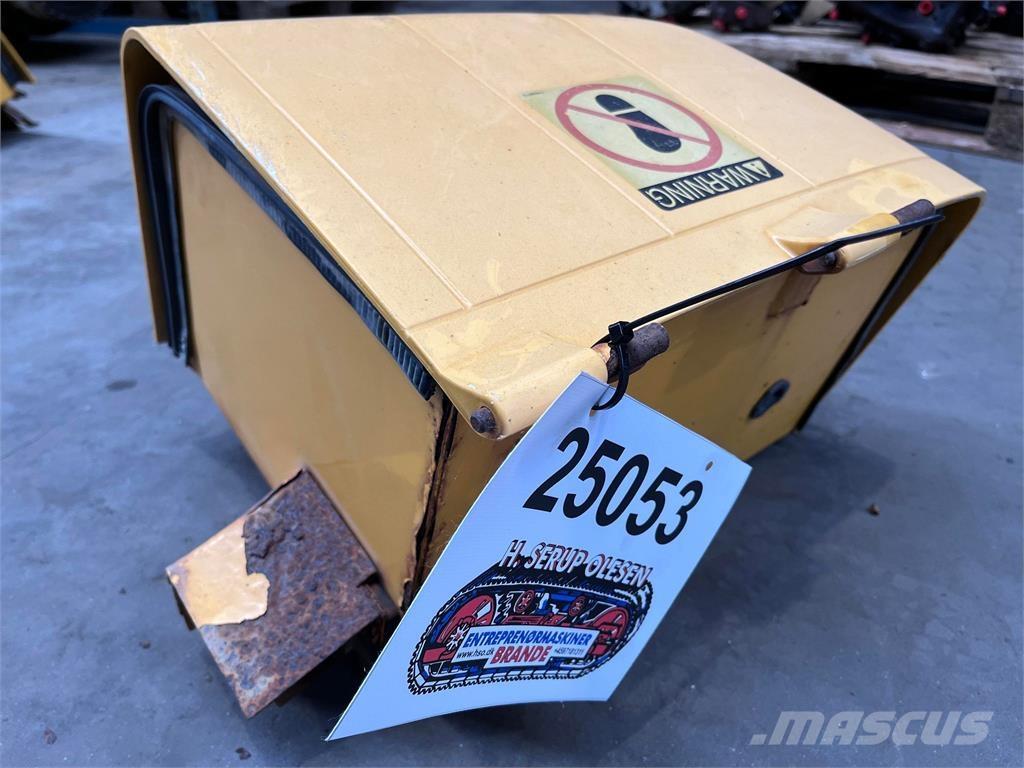  Batterikasse, Volvo L90E その他部品