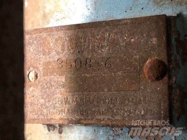 Bowman GL400 Oliekøler 建設機械 -　その他