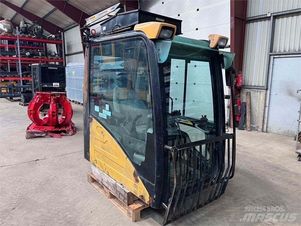 CAT 323D Førerhus その他部品