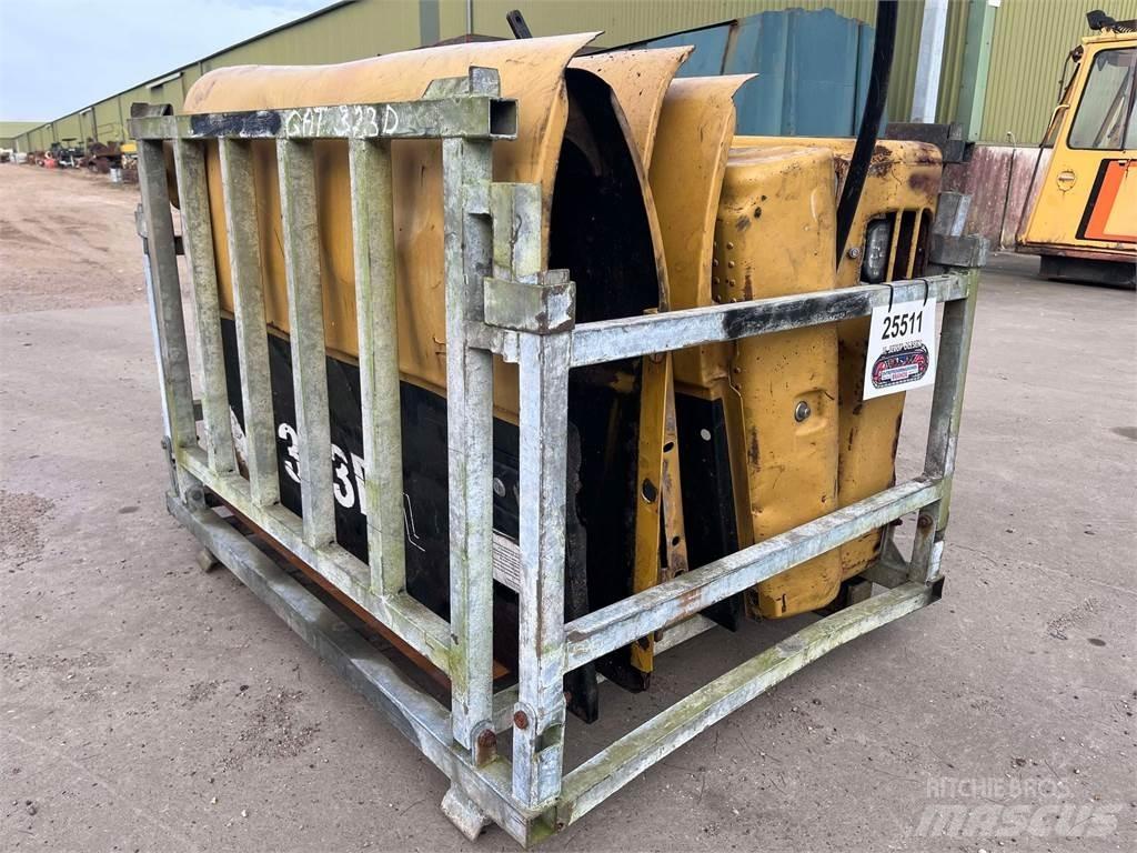 CAT 323D Skærme その他部品