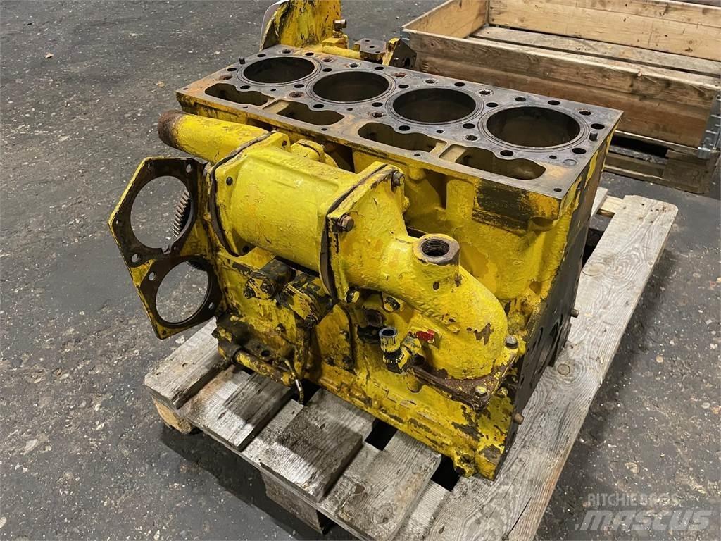 CAT 3304 motorblok エンジン