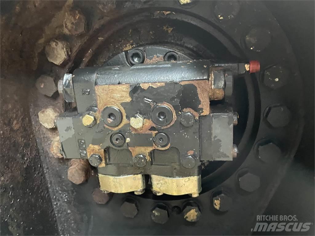 CAT 330B Køregear トランスミッション