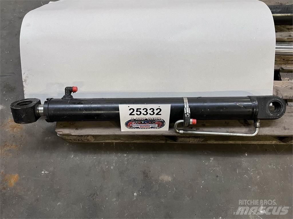 CAT 908M, Løftecylinder 油圧機