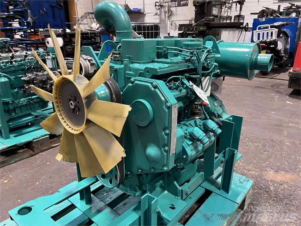 Cummins 4B3.9-C motor エンジン