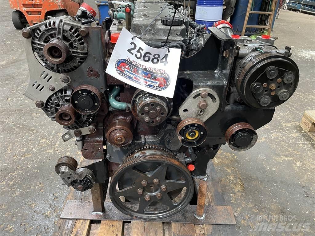 Cummins 6,7 motor エンジン
