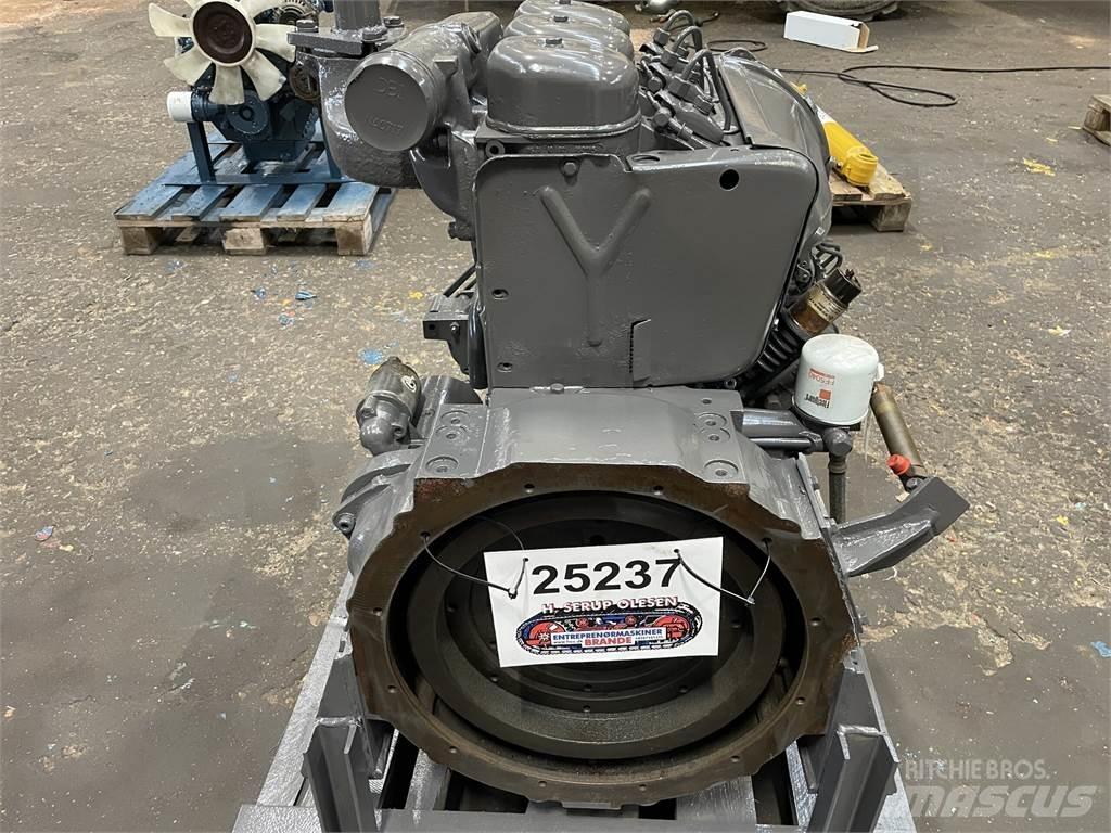 Deutz F3L912 motor エンジン