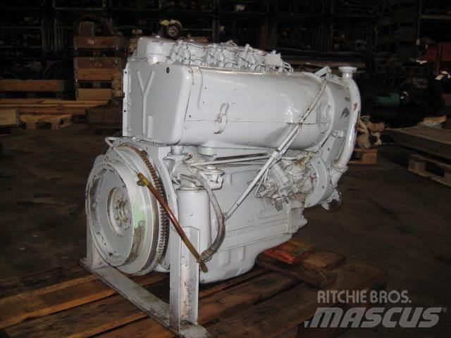 Deutz F4L 912 motor エンジン