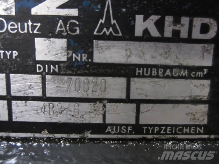 Deutz F4L 912 motor エンジン