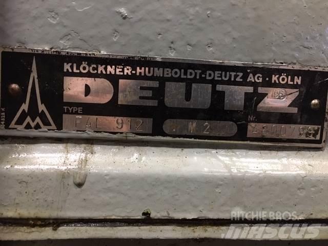 Deutz F4L 912 motor エンジン