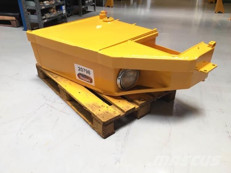  Dieseltank Volvo A25 その他部品