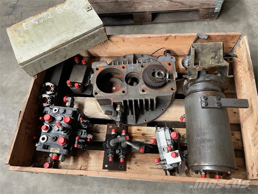  Div. dele ex. Volvo EC280 油圧機