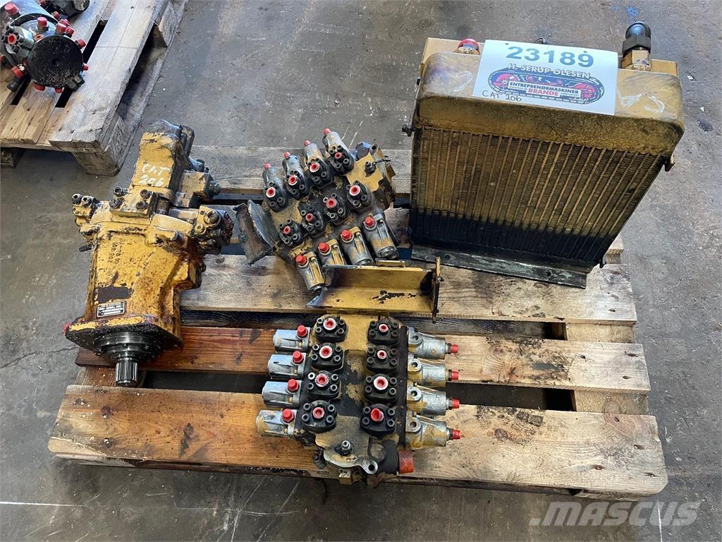  Diverse dele ex. Cat 206 油圧機