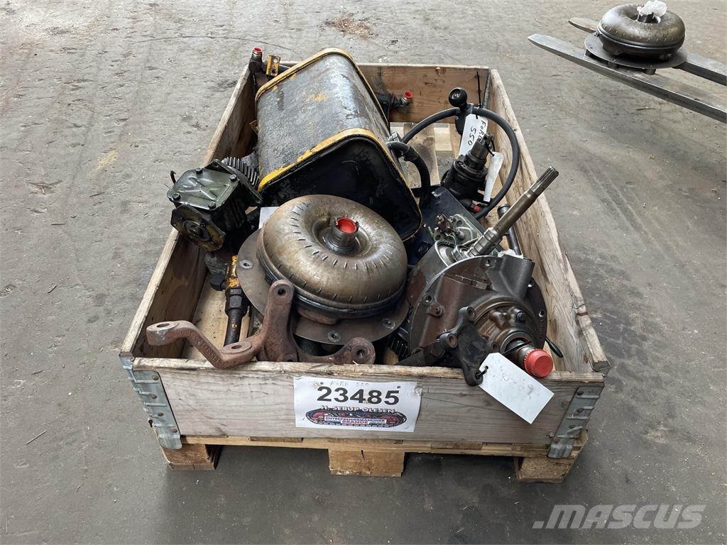  Diverse dele ex. Ford 550 油圧機