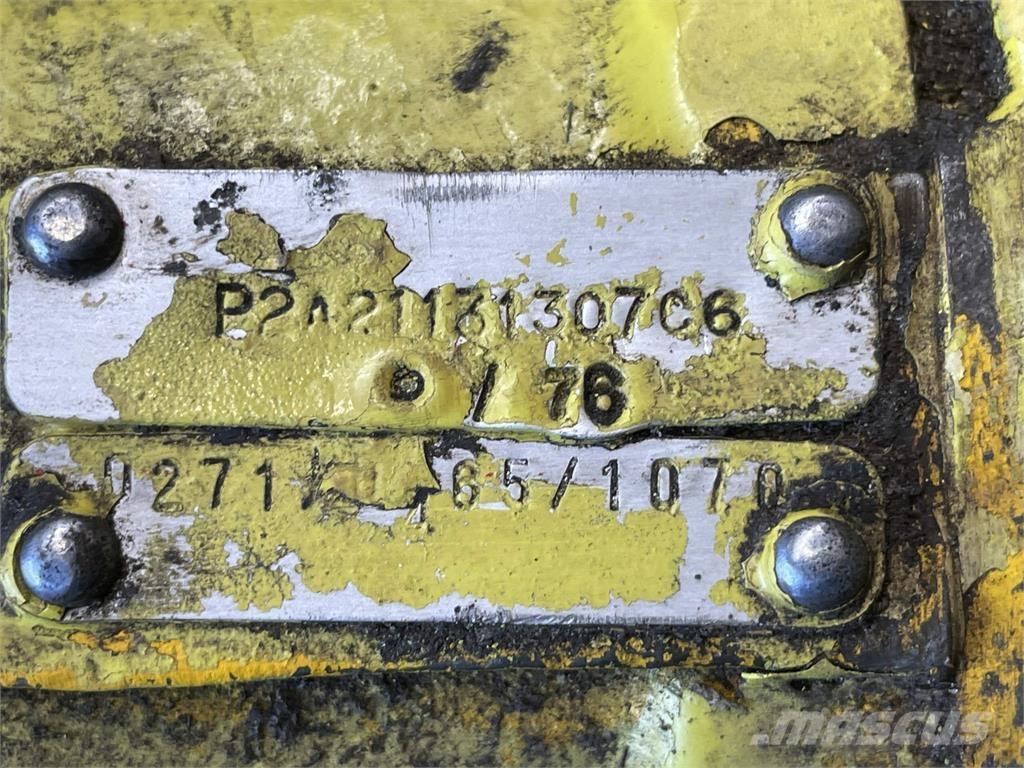  Diverse dele ex. Hymac 580D 油圧機