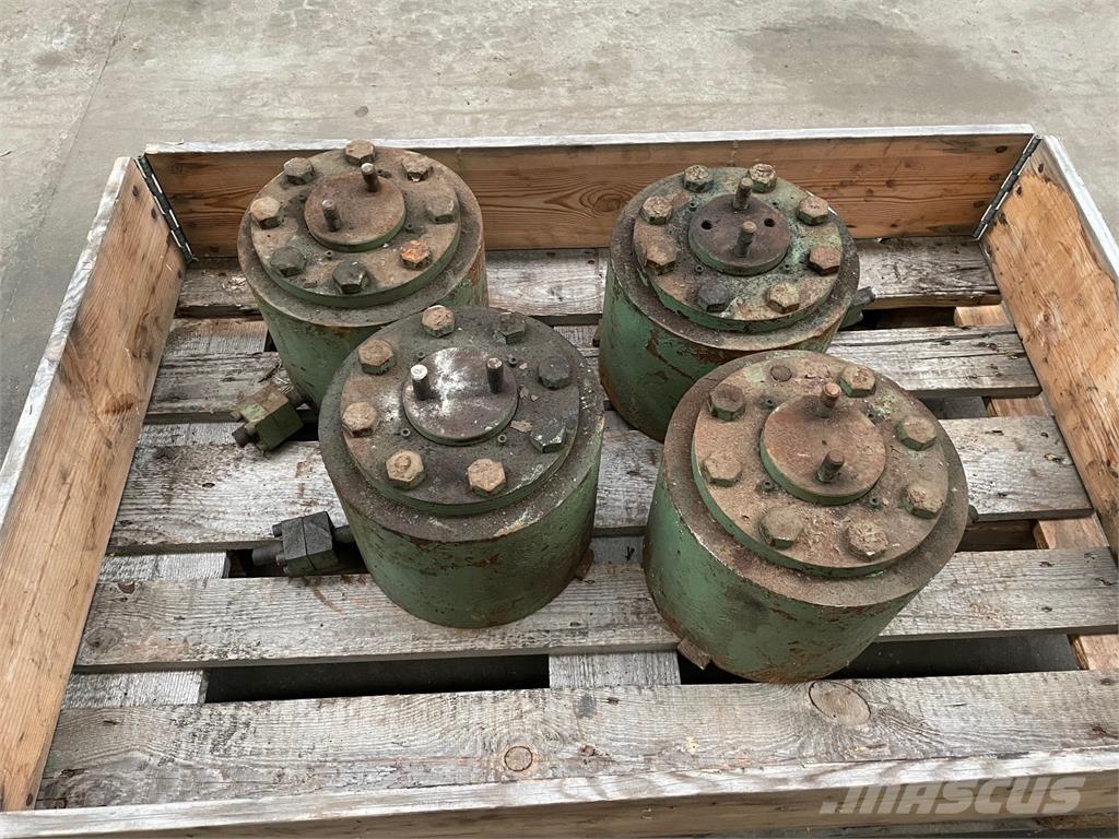  Donkrafte 100 Ton - 4 stk. その他部品