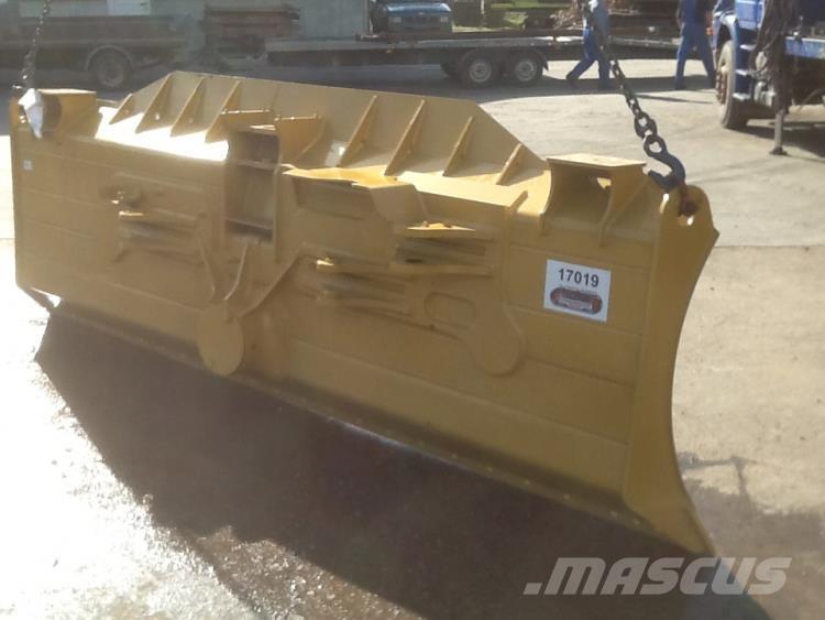  Dozerblad ex. Cat D6K その他部品