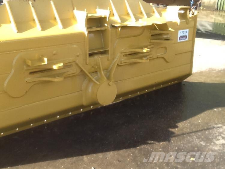  Dozerblad ex. Cat D6K その他部品